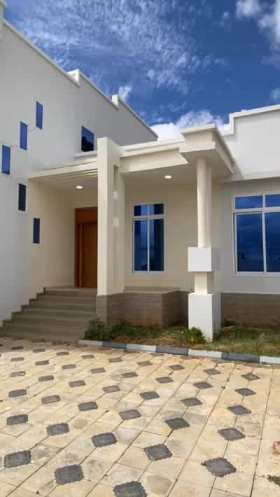 Nyumba ya vyumba vitatu inapangishwa Itega Ushuarini, Dodoma