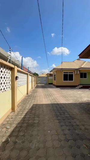 2 Bedrooms House for Rent in Tegeta Namanga, Dar Es Salaam