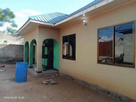 3 Bedrooms House for Sale in Buhongwa Sahwa Ya Chini, Mwanza (600 sqm)