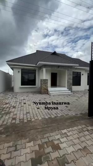4 Bedrooms House for Sale in Mbweni Teta, Dar Es Salaam (600 sqm)