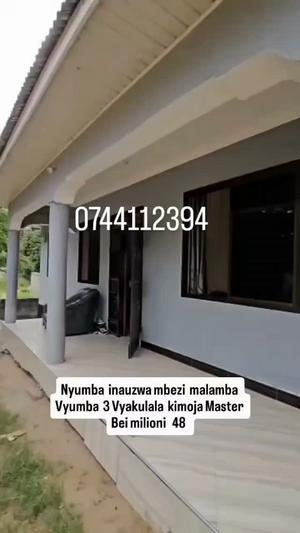 Nyumba ya vyumba vitatu inauzwa Mbezi Malamba, Dar Es Salaam (350 sqm) Nyumba ya vyumba vitatu inauzwa Mbezi Malamba, Dar Es Salaam (350 sqm)