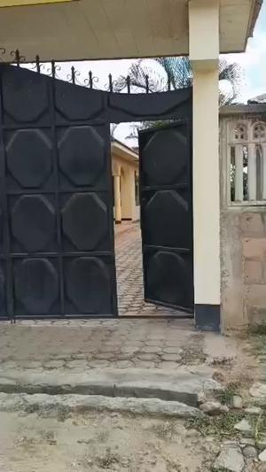 Nyumba ya vyumba vitatu inapangishwa Kisasa, Dodoma
