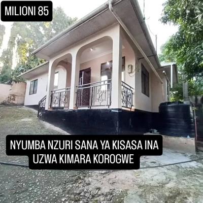3 Bedrooms House for Sale in Ubungo Makoka Kwa Mkua, Dar Es Salaam (400 sqm)