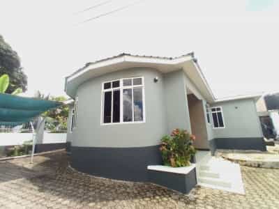 Apartment ya vyumba vitatu inapangishwa Kimara Kona, Dar Es Salaam