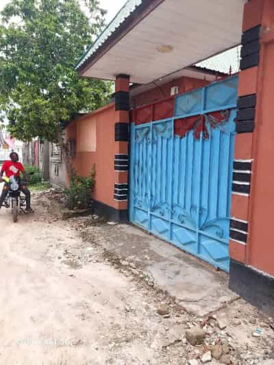 4 Bedrooms House for Sale in Mbagala Chamazi, Dar Es Salaam (500 sqm)