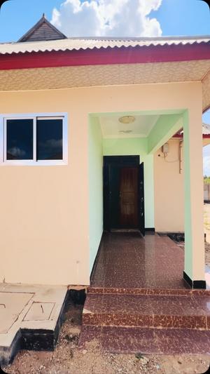 3 Bedrooms House for Rent in Dodoma 3 Bedrooms House for Rent in Dodoma