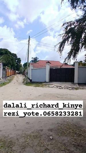 Plot for sale in Tabata Segerea, Dar Es Salaam sqm 1000 Plot for sale in Tabata Segerea, Dar Es Salaam sqm 1000