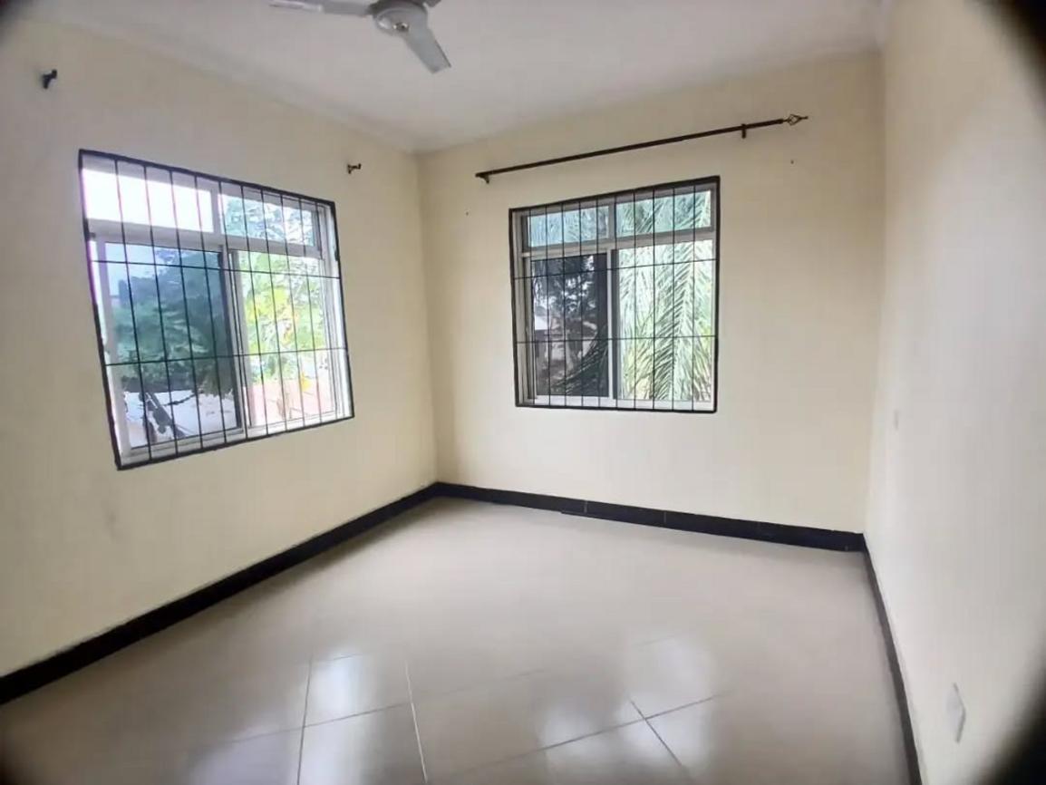media -2 media -2