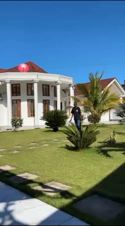 Nyumba ya vyumba vinne inapangishwa Mbezi Beach, Dar Es Salaam Nyumba ya vyumba vinne inapangishwa Mbezi Beach, Dar Es Salaam