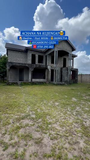 5 Bedrooms House for Sale in Kigamboni Geza, Dar Es Salaam (800 sqm) 5 Bedrooms House for Sale in Kigamboni Geza, Dar Es Salaam (800 sqm)