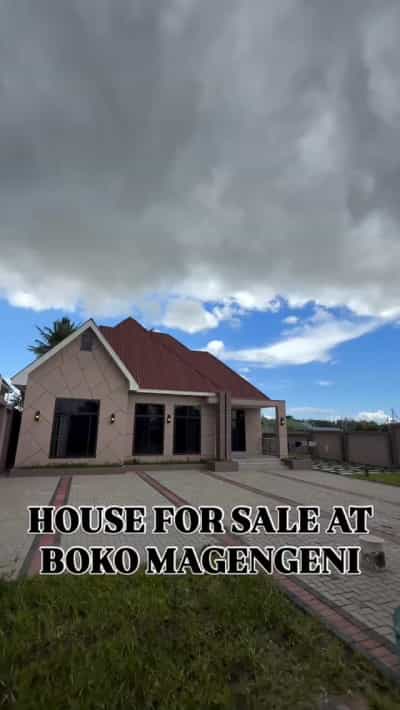 Nyumba (Furnished) ya vyumba vinne inauzwa Boko Magengeni, Dar Es Salaam (750 sqm)