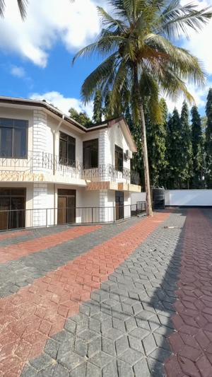 Nyumba ya vyumba vinne inapangishwa Changanyikeni (UDS), Dar Es Salaam Nyumba ya vyumba vinne inapangishwa Changanyikeni (UDS), Dar Es Salaam