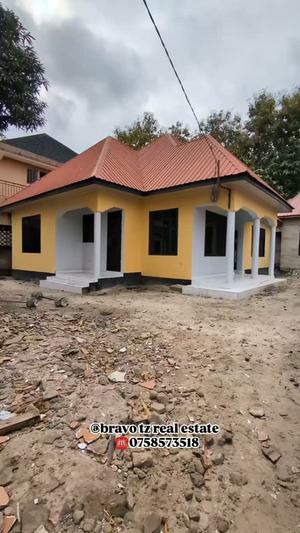 Apartment ya vyumba vitatu inapangishwa Kijichi Mgeni Nani, Dar Es Salaam Apartment ya vyumba vitatu inapangishwa Kijichi Mgeni Nani, Dar Es Salaam