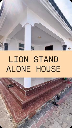 Nyumba ya vyumba vitatu inauzwa Mikocheni, Dar Es Salaam (301 sqm)