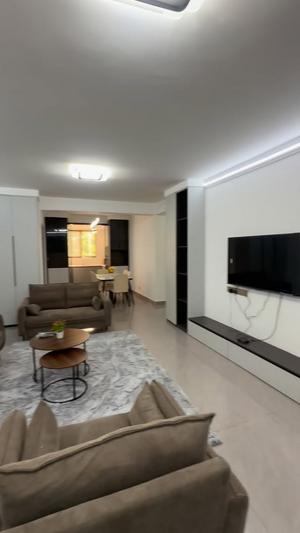 Apartment (Furnished) ya vyumba vitatu inapangishwa Oysterbay, Dar Es Salaam
