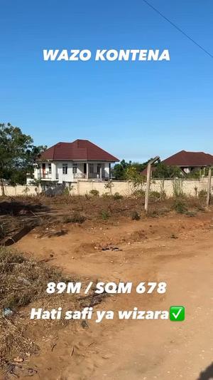 Kiwanja (Residential/Commercial) kinauzwa Wazo Kontena, Dar Es Salaam (678 sqm)