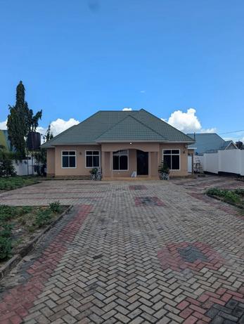 Nyumba ya vyumba vinne inapangishwa Kinyerezi Kifuru, Dar Es Salaam