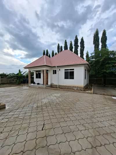 2 Bedrooms House for Rent in Madale Kwa Kawawa, Dar Es Salaam