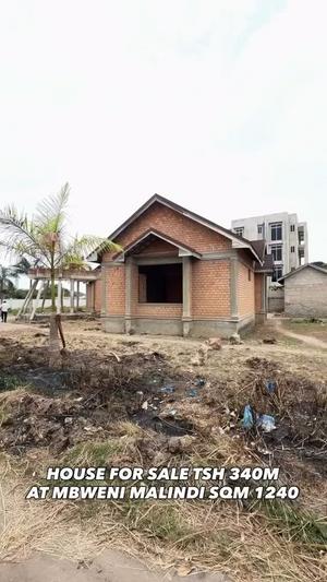Nyumba ya vyumba vinne inauzwa Kinondoni, Dar Es Salaam (1240 sqm) Nyumba ya vyumba vinne inauzwa Kinondoni, Dar Es Salaam (1240 sqm)
