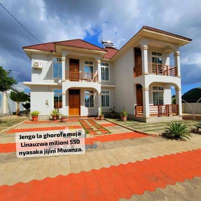 Nyumba ya vyumba vinne inauzwa Nyasaka, Mwanza (1200 sqm) Nyumba ya vyumba vinne inauzwa Nyasaka, Mwanza (1200 sqm)