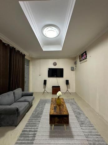 Nyumba/Apartment (Furnished) ya vyumba viwili inapangishwa Upanga, Dar Es Salaam Nyumba/Apartment (Furnished) ya vyumba viwili inapangishwa Upanga, Dar Es Salaam