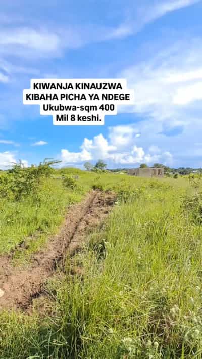 Kiwanja kinauzwa Picha ya Ndege, Pwani (400 sqm)