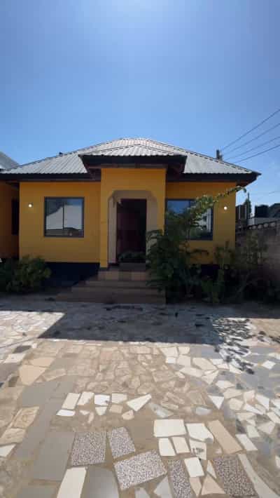 Nyumba ya vyumba viwili inapangishwa Mbezi Beach Africana, Dar Es Salaam