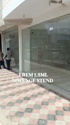 Duka linapangishwa Mwenge, Dar Es Salaam