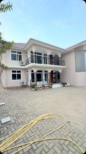 Apartment ya vyumba vitatu inapangishwa Bahar Beach, Dar Es Salaam