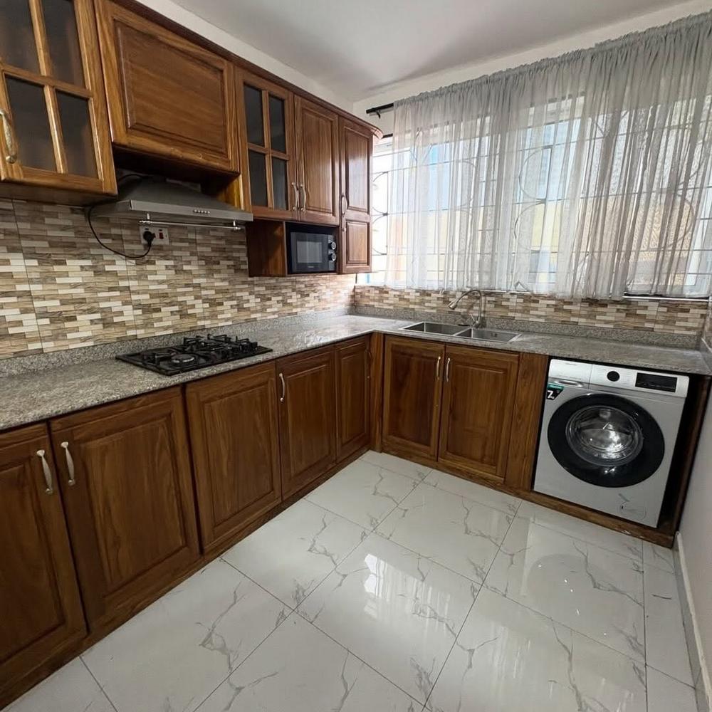 media -4 media -4