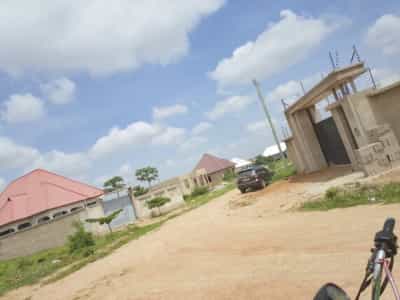 Kiwanja kinauzwa Miganga, Singida