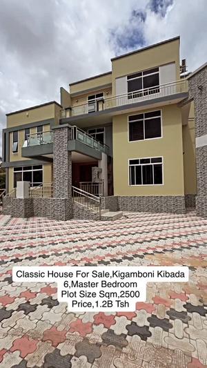 Nyumba ya vyumba 6 inauzwa Kibada, Dar Es Salaam (2500 sqm)