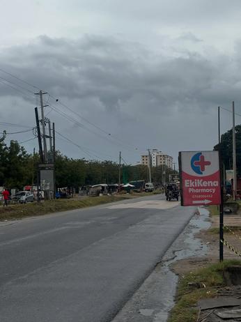 Kiwanja kinauzwa Kawe Kanisani, Dar Es Salaam (1200 sqm) Kiwanja kinauzwa Kawe Kanisani, Dar Es Salaam (1200 sqm)
