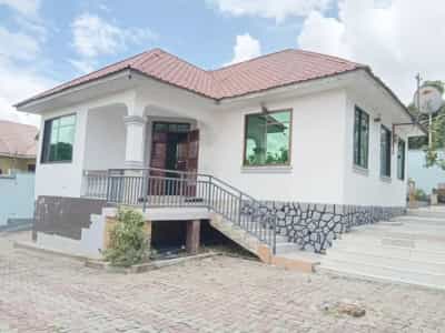 2 Bedrooms House/Apartment for Rent in Mbezi, Dar Es Salaam