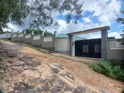 Apartment ya vyumba viwili inapangishwa Temboni Mkono Wa Kulia, Dar Es Salaam