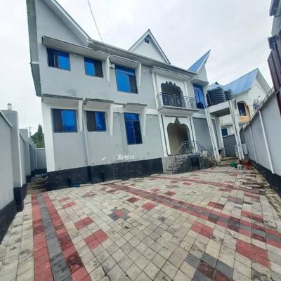 Apartment ya vyumba vitatu inapangishwa Kifuru, Dar Es Salaam Apartment ya vyumba vitatu inapangishwa Kifuru, Dar Es Salaam