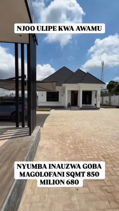 Nyumba ya vyumba vitano inauzwa Goba Lastanza, Dar Es Salaam (850 sqm)