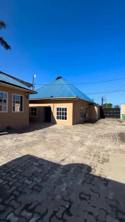 3 Bedrooms Apartment for Rent in Mbezi Beach, Dar Es Salaam