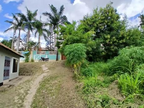 Kiwanja kinauzwa Kimara Baruti, Dar Es Salaam (900 sqm)