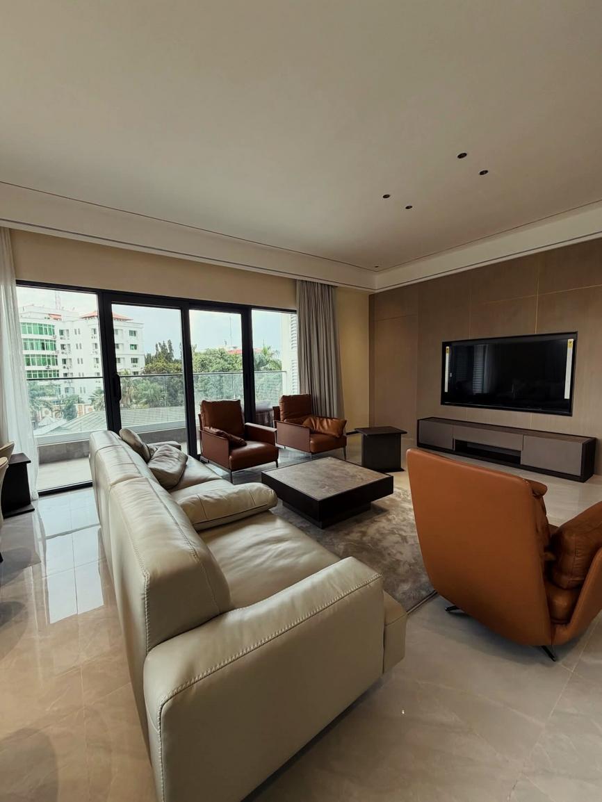 media -6 media -6