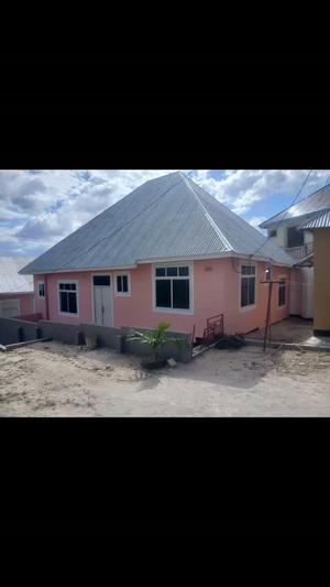 Nyumba ya vyumba vinne inapangishwa Kigamboni Darajani, Dar Es Salaam Nyumba ya vyumba vinne inapangishwa Kigamboni Darajani, Dar Es Salaam