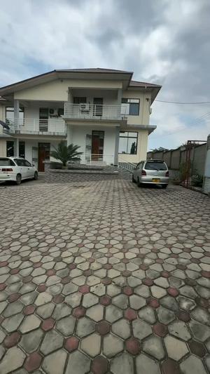 Nyumba ya chumba kimoja inapangishwa Mbezi Beach, Dar Es Salaam Nyumba ya chumba kimoja inapangishwa Mbezi Beach, Dar Es Salaam