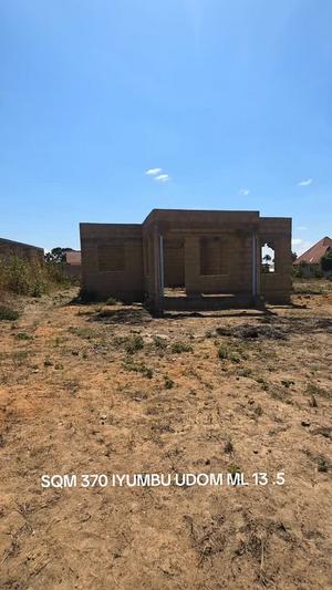 Kiwanja kinauzwa Iyumbu Udom, Dodoma (370 sqm) Kiwanja kinauzwa Iyumbu Udom, Dodoma (370 sqm)