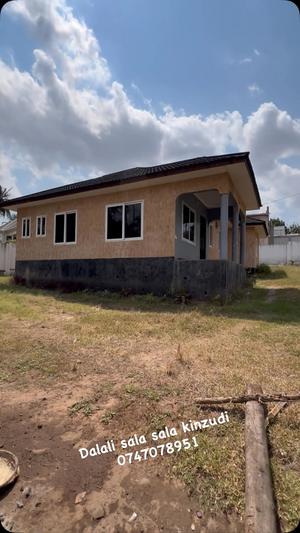Nyumba ya vyumba vitatu inapangishwa Goba Kinzudi, Dar Es Salaam Nyumba ya vyumba vitatu inapangishwa Goba Kinzudi, Dar Es Salaam