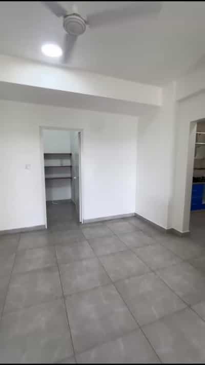 Apartment ya vyumba vitatu inapangishwa Msasani Beach, Dar Es Salaam