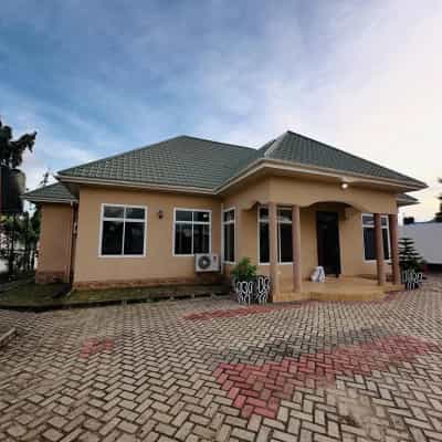 Apartment ya vyumba vinne inapangishwa Tabata Kinyerezi Kifuru, Dar Es Salaam