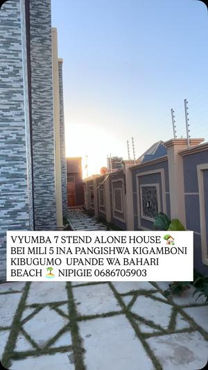 Nyumba ya vyumba 7 inapangishwa Kigamboni Kibugumo, Dar Es Salaam Nyumba ya vyumba 7 inapangishwa Kigamboni Kibugumo, Dar Es Salaam