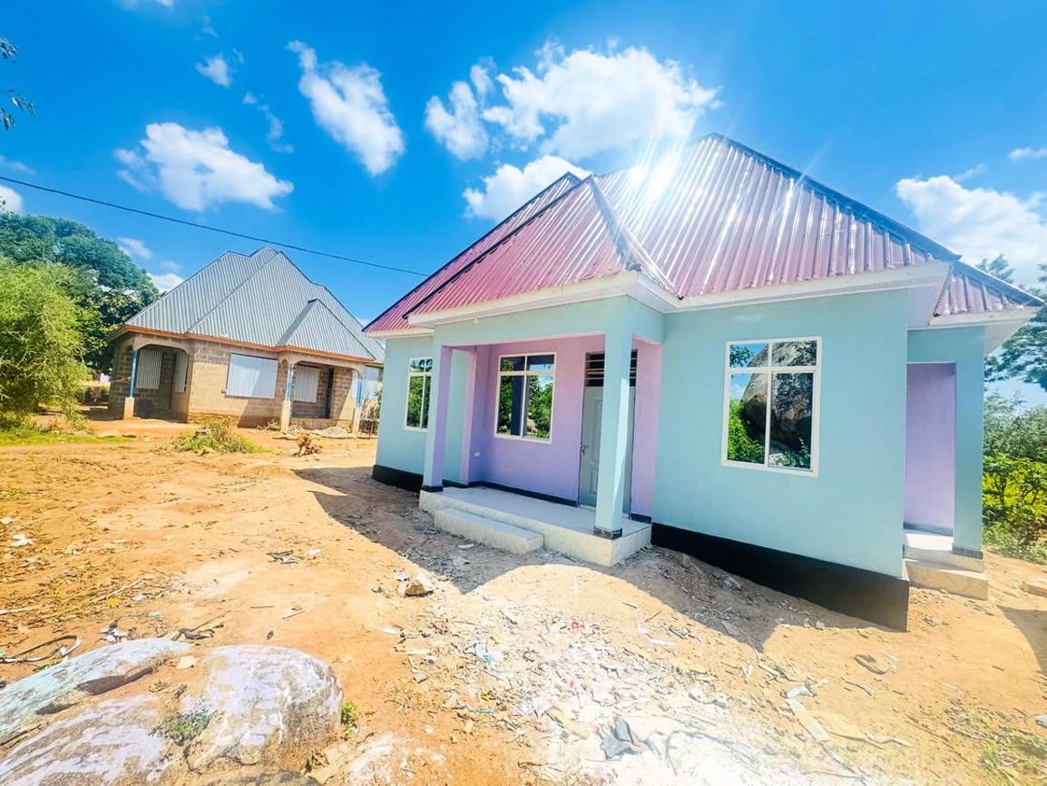 media -4 media -4