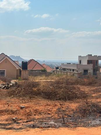 Kiwanja kinauzwa Kikuyu South, Dodoma (1800 sqm)