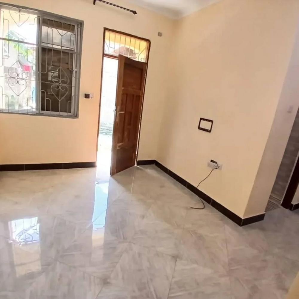 media -3